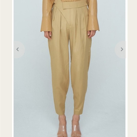 WNDERKAMMER Women’s Unbalance Tuck Trousers Size Small Contemporary - Picture 1 of 16
